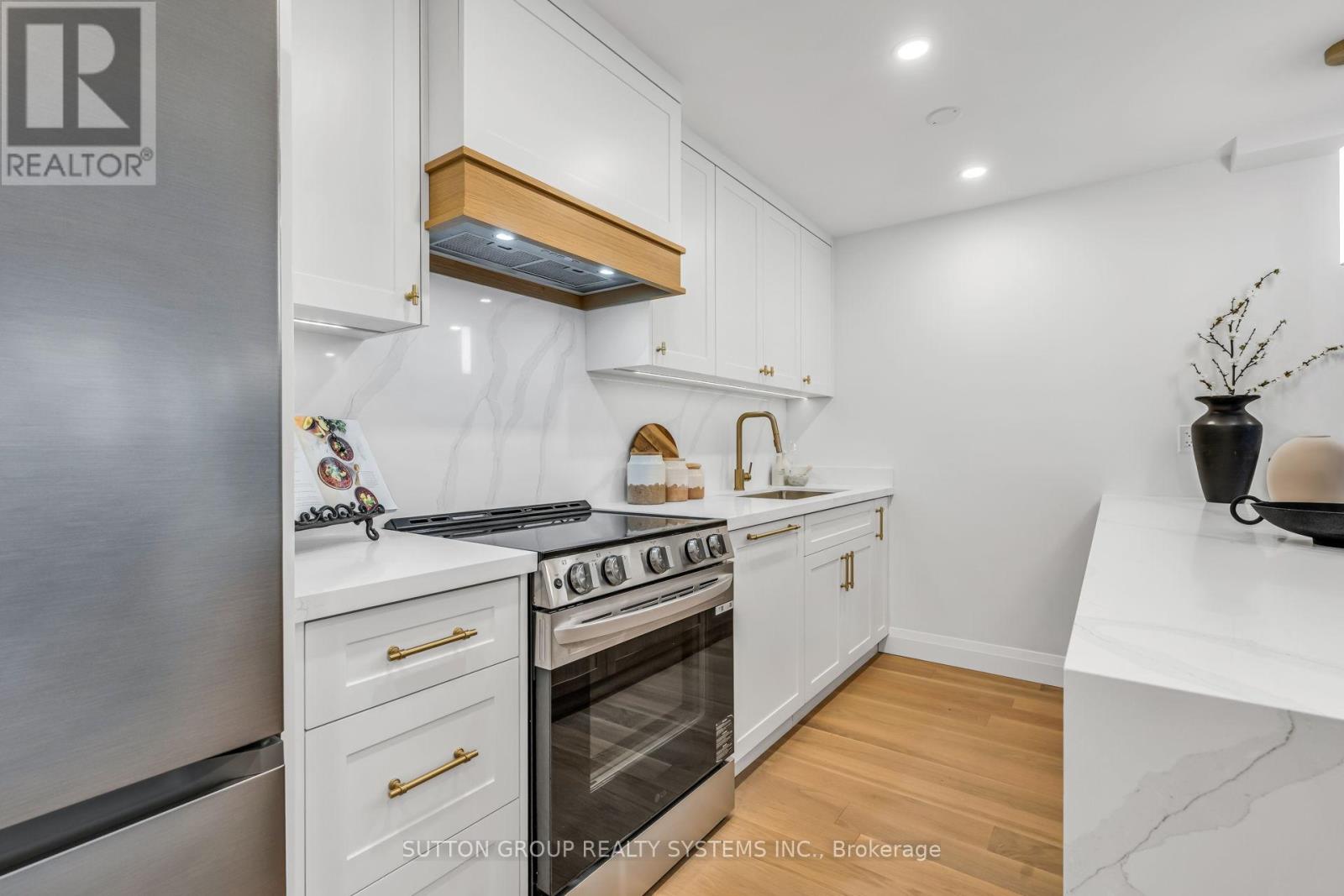 706 - 45 SOUTHPORT STREET, Toronto (High Park-Swansea), Ontario, M6S3N5 — Photo 10