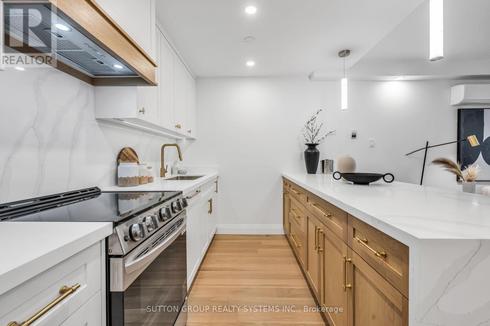 706 - 45 SOUTHPORT STREET, Toronto (High Park-Swansea), Ontario, M6S3N5 — Photo 11