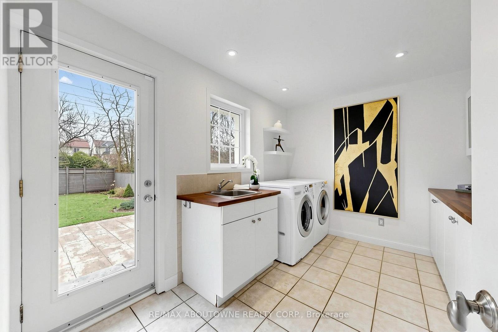 1316 CAMBRIDGE DRIVE, Oakville (MO Morrison), Ontario, L6J1S3 — Photo 21