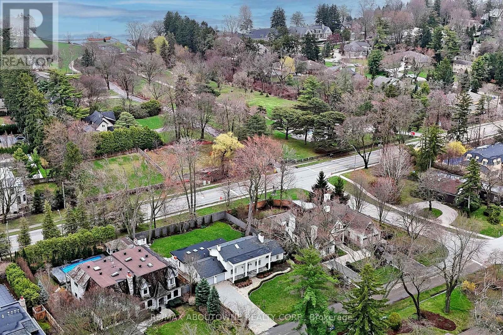 1316 CAMBRIDGE DRIVE, Oakville (MO Morrison), Ontario, L6J1S3 — Photo 44