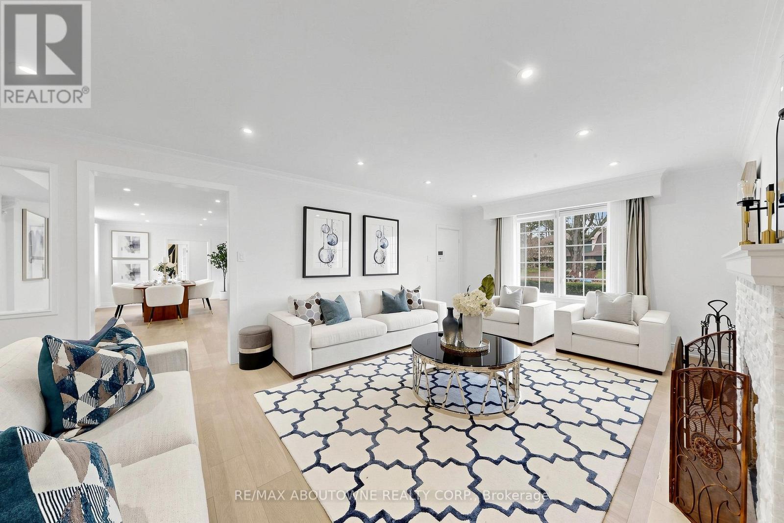 1316 CAMBRIDGE DRIVE, Oakville (MO Morrison), Ontario, L6J1S3 — Photo 5