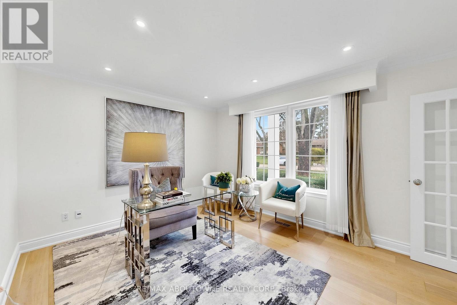 1316 CAMBRIDGE DRIVE, Oakville (MO Morrison), Ontario, L6J1S3 — Photo 7