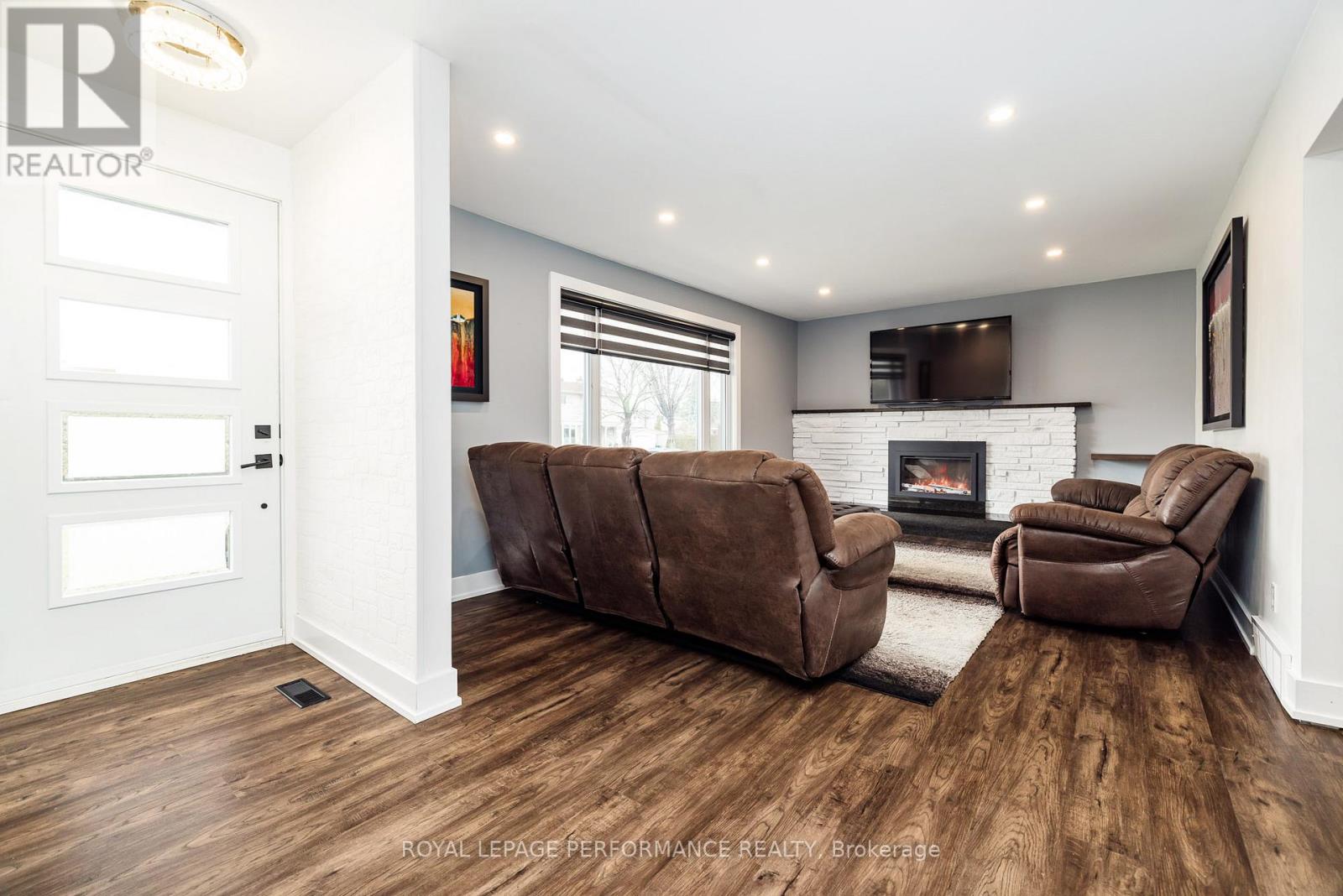 36 LARGO CRESCENT, Ottawa, Ontario, K2G3C7 — Photo 5