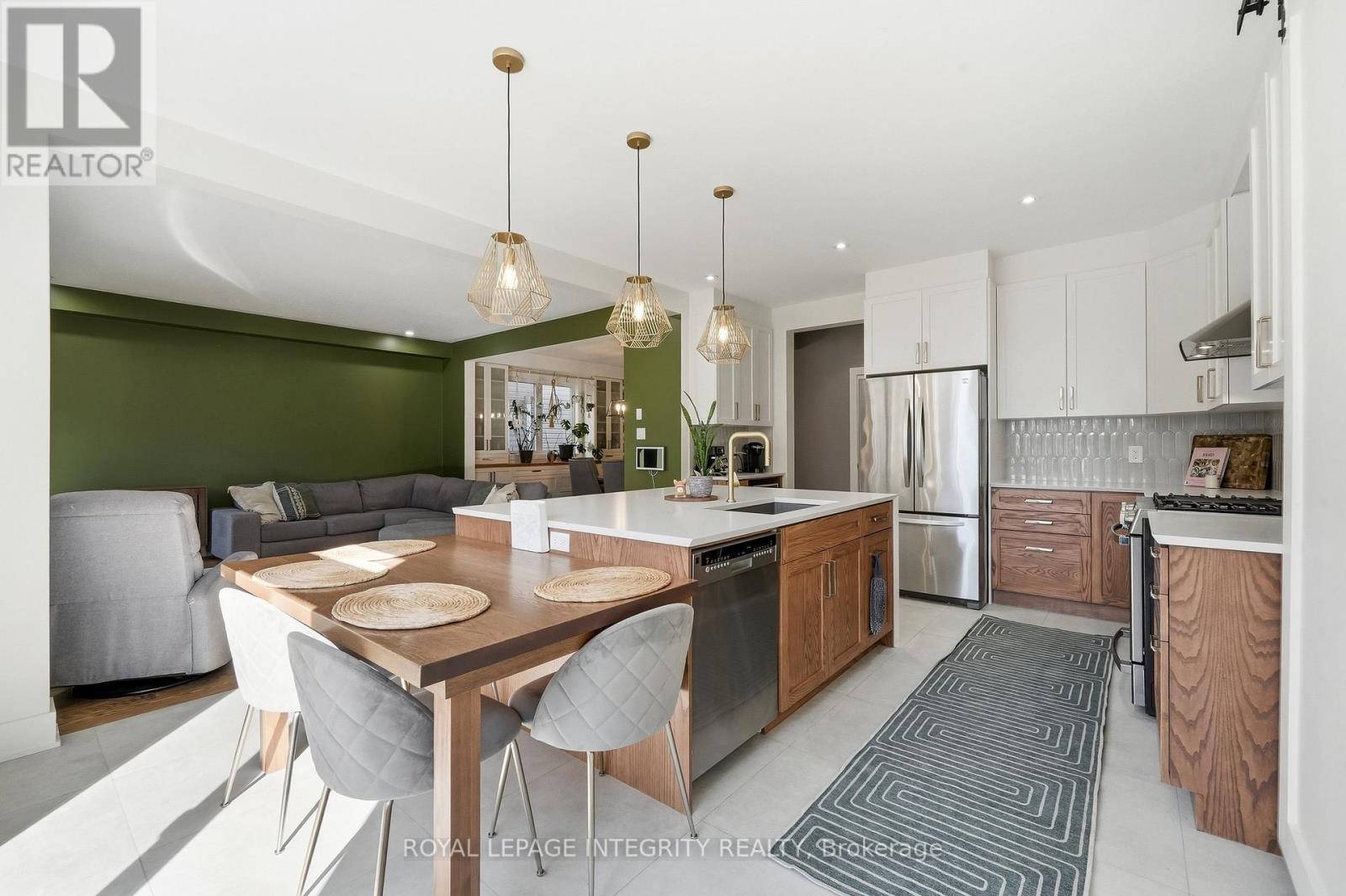 525 YELLOW BIRCH STREET, Ottawa, Ontario, K1W0J3 — Photo 13