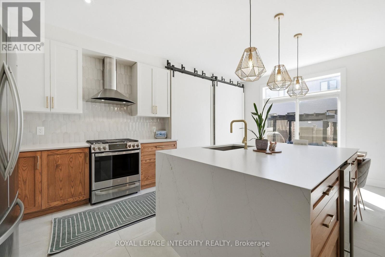 525 YELLOW BIRCH STREET, Ottawa, Ontario, K1W0J3 — Photo 16