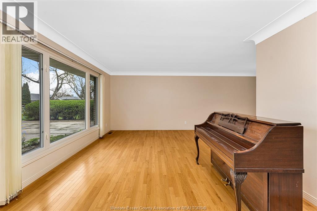 313 BARRY AVENUE, Tecumseh, Ontario, N8N2G2 — Photo 10