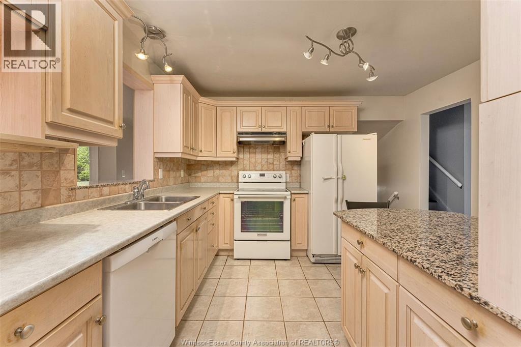 313 BARRY AVENUE, Tecumseh, Ontario, N8N2G2 — Photo 15