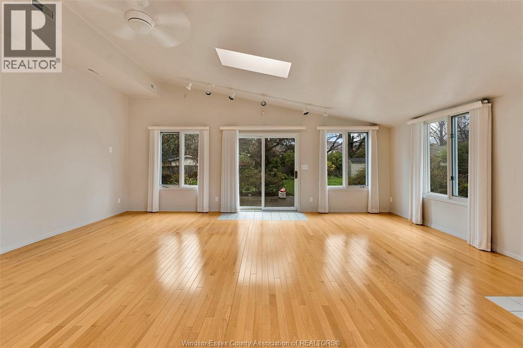 313 BARRY AVENUE, Tecumseh, Ontario, N8N2G2 — Photo 20