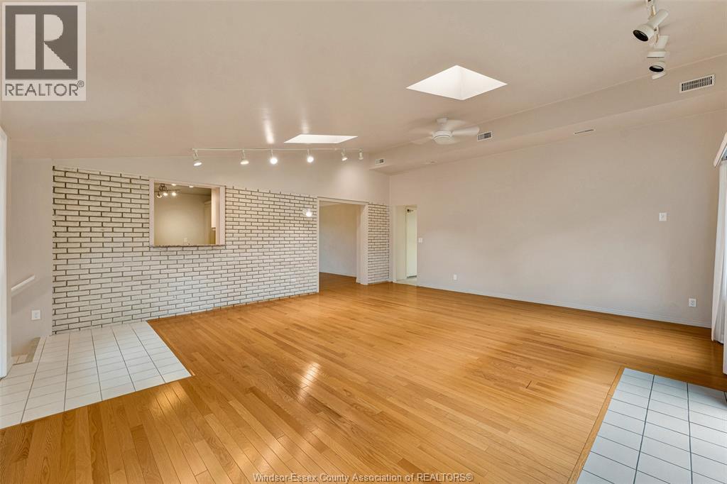 313 BARRY AVENUE, Tecumseh, Ontario, N8N2G2 — Photo 21