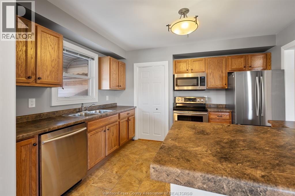 3140 BRUCE AVENUE, Windsor, Ontario, N9E1W5 — Photo 11