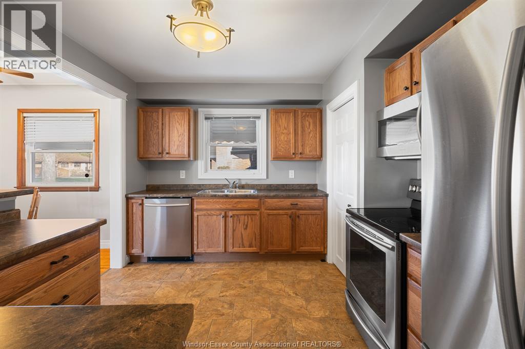 3140 BRUCE AVENUE, Windsor, Ontario, N9E1W5 — Photo 12