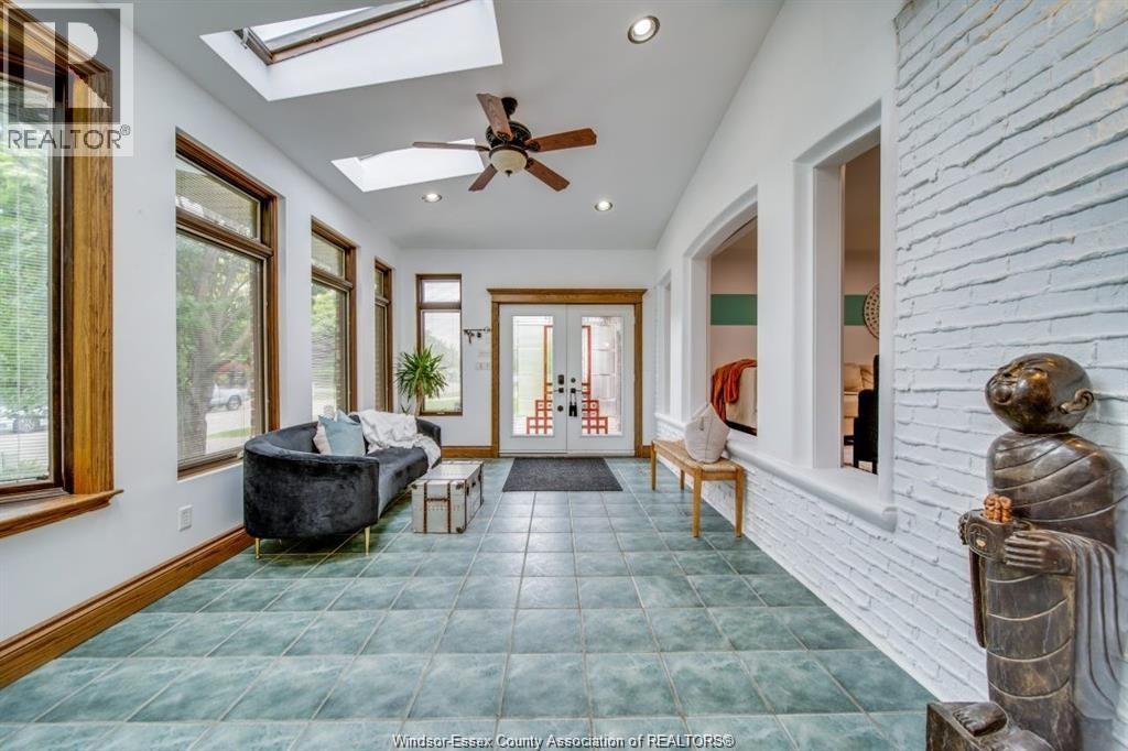 145 CENTENNIAL DRIVE, Tecumseh, Ontario, N8N2N7 — Photo 5