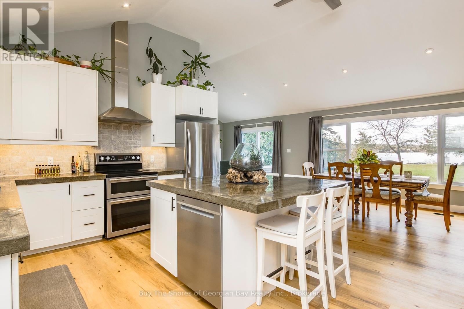 17 WILCOX ROAD, Tay, Ontario, L4S2H3 — Photo 10