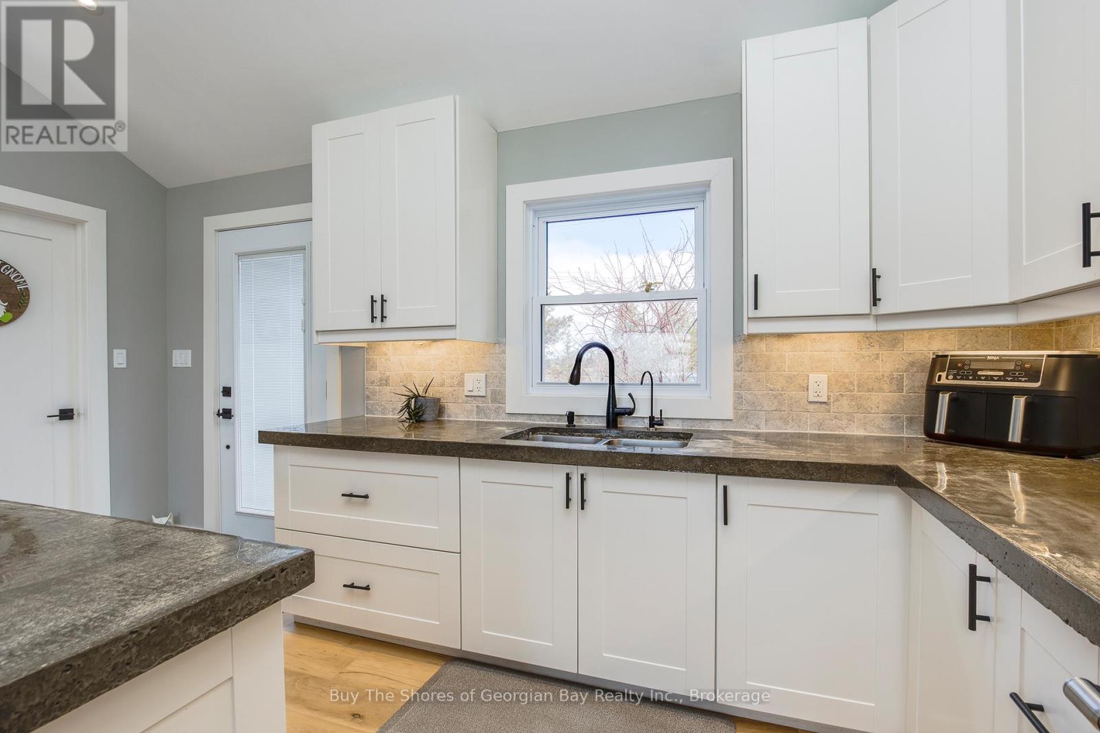 17 WILCOX ROAD, Tay, Ontario, L4S2H3 — Photo 11