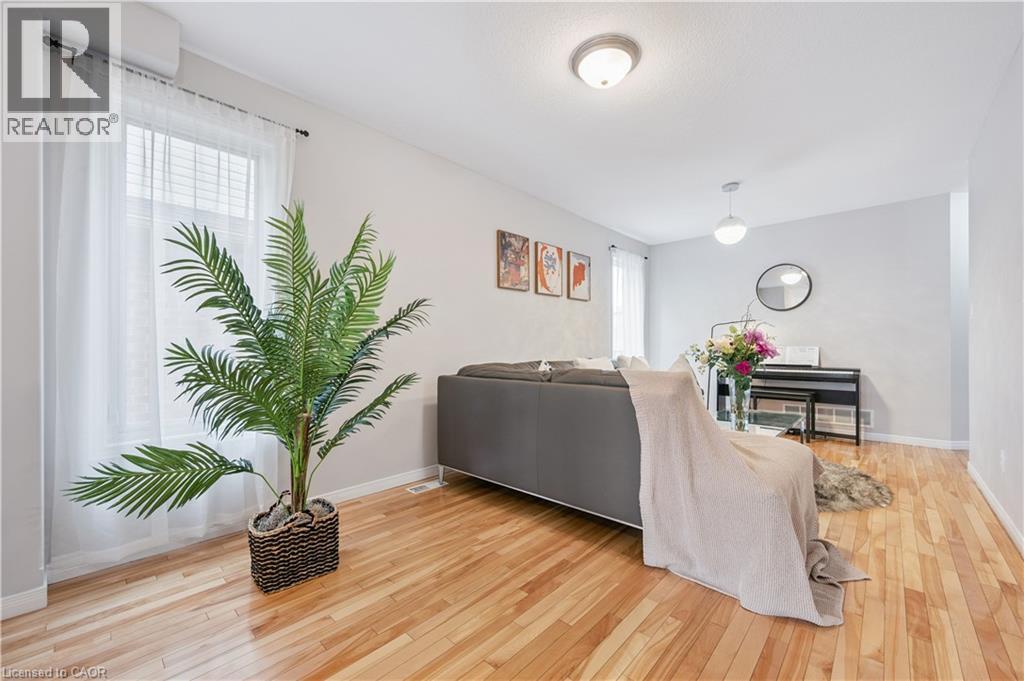 202 SLEAFORD Street, Waterloo, Ontario, N2J4Z8 — Photo 6