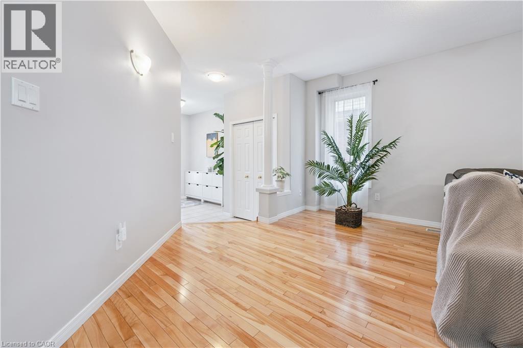 202 SLEAFORD Street, Waterloo, Ontario, N2J4Z8 — Photo 7