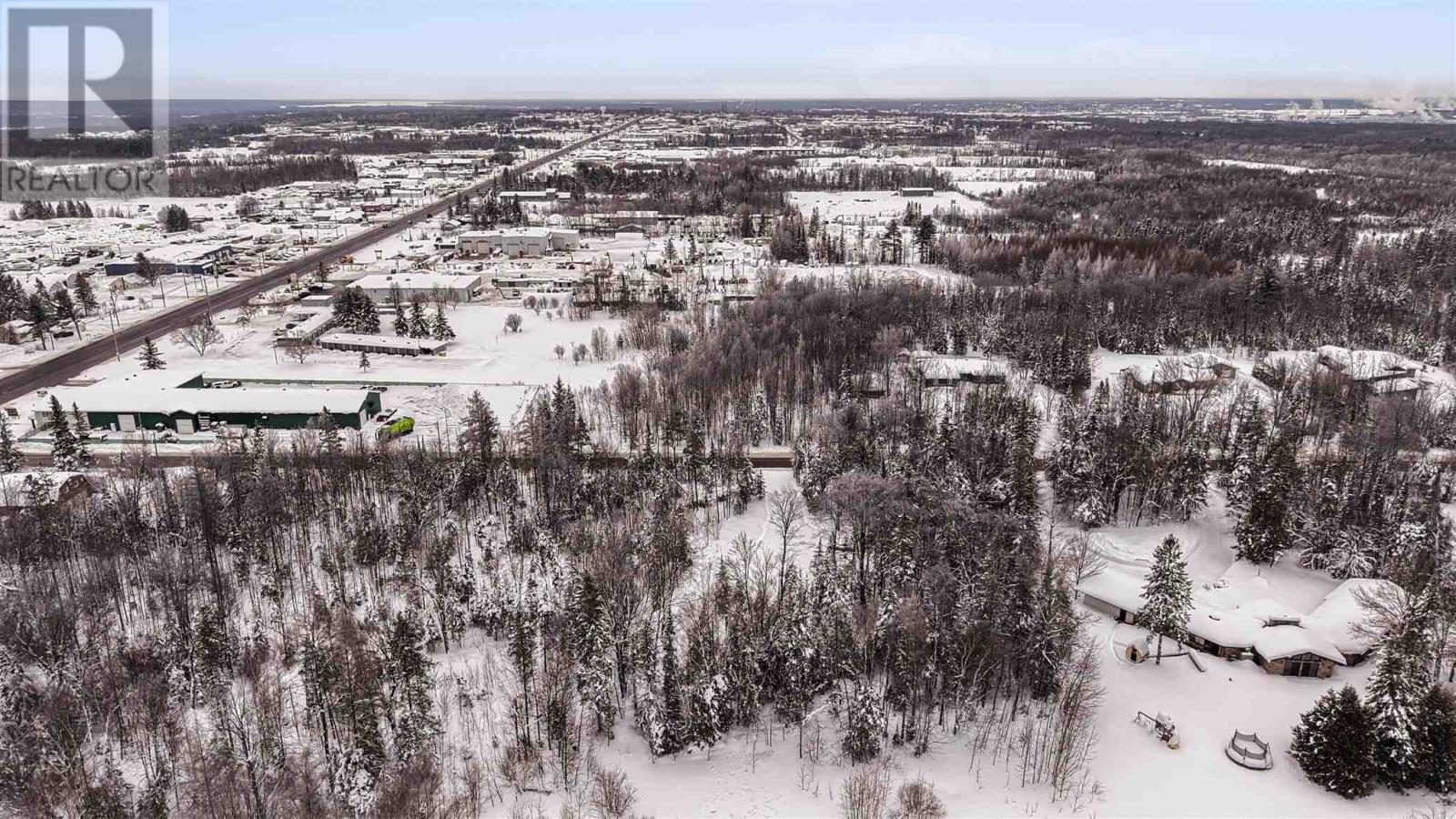 618 Fourth LIN, Sault Ste. Marie, Ontario, P6A6J8 — Photo 6