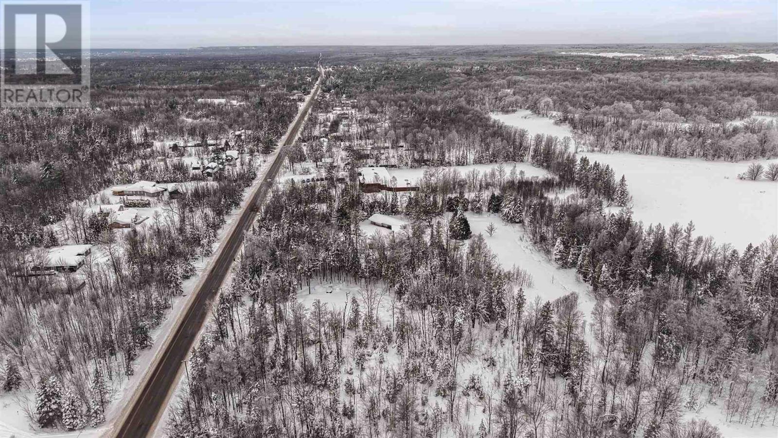 618 Fourth LIN, Sault Ste. Marie, Ontario, P6A6J8 — Photo 8