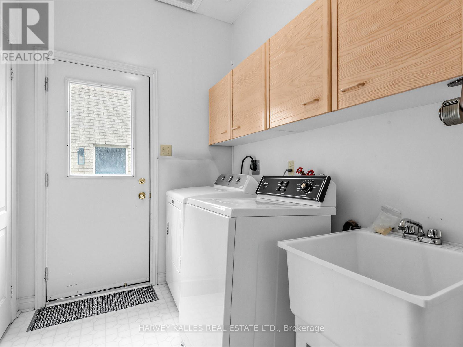 82 BOWRING WALK, Toronto (Clanton Park), Ontario, M3H5Z7 — Photo 16