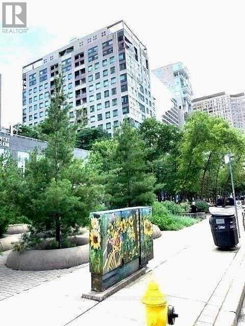 1008 - 88 CUMBERLAND STREET, Toronto (Annex), Ontario, M5R0C8 — Photo 7