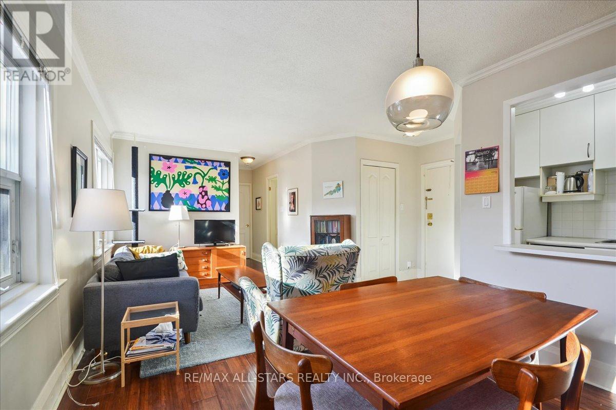 307 - 114 VAUGHAN ROAD, Toronto (Humewood-Cedarvale), Ontario, M6C2M1 — Photo 5