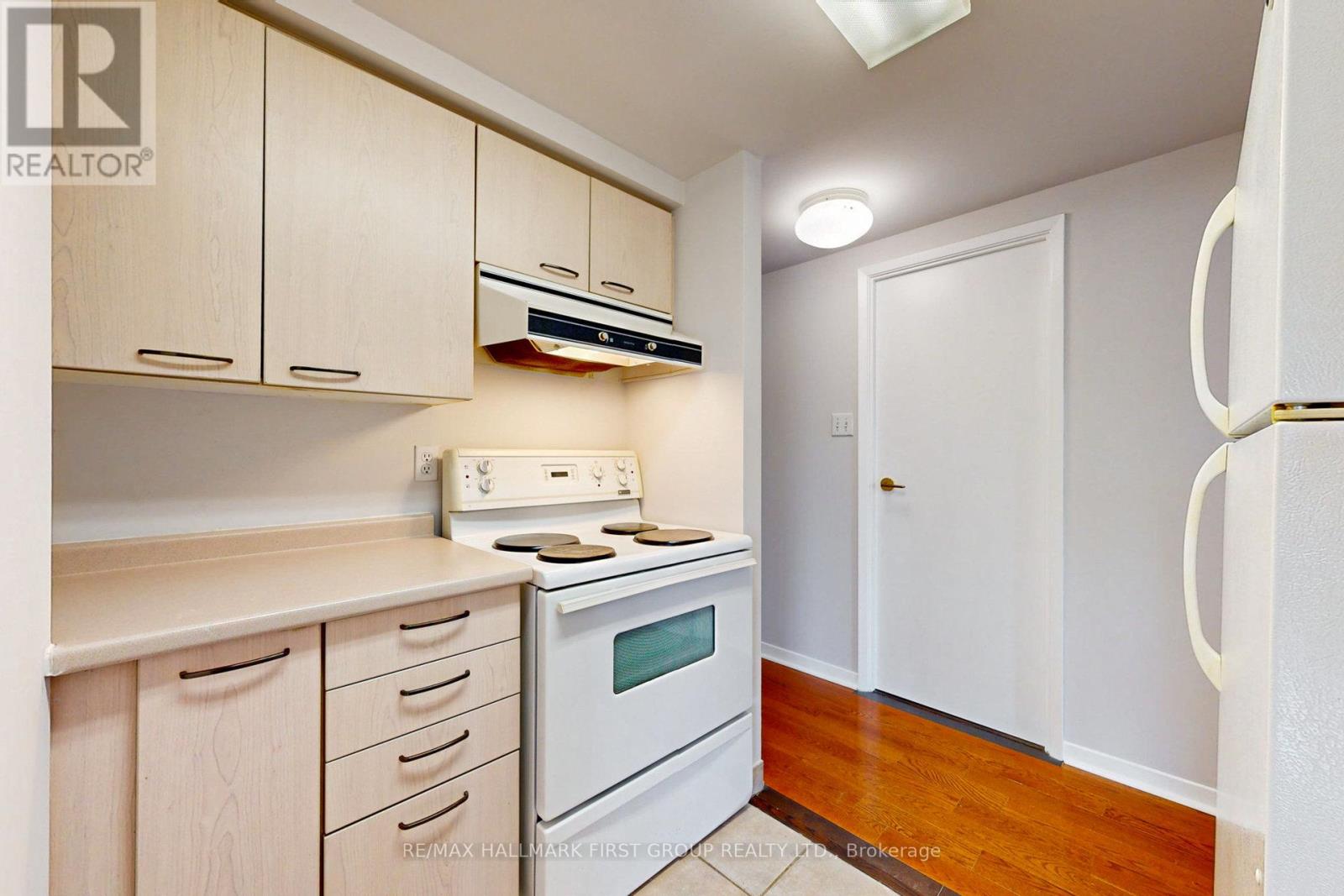 304 - 8 OXFORD STREET, Toronto (Kensington-Chinatown), Ontario, M5T1N9 — Photo 15