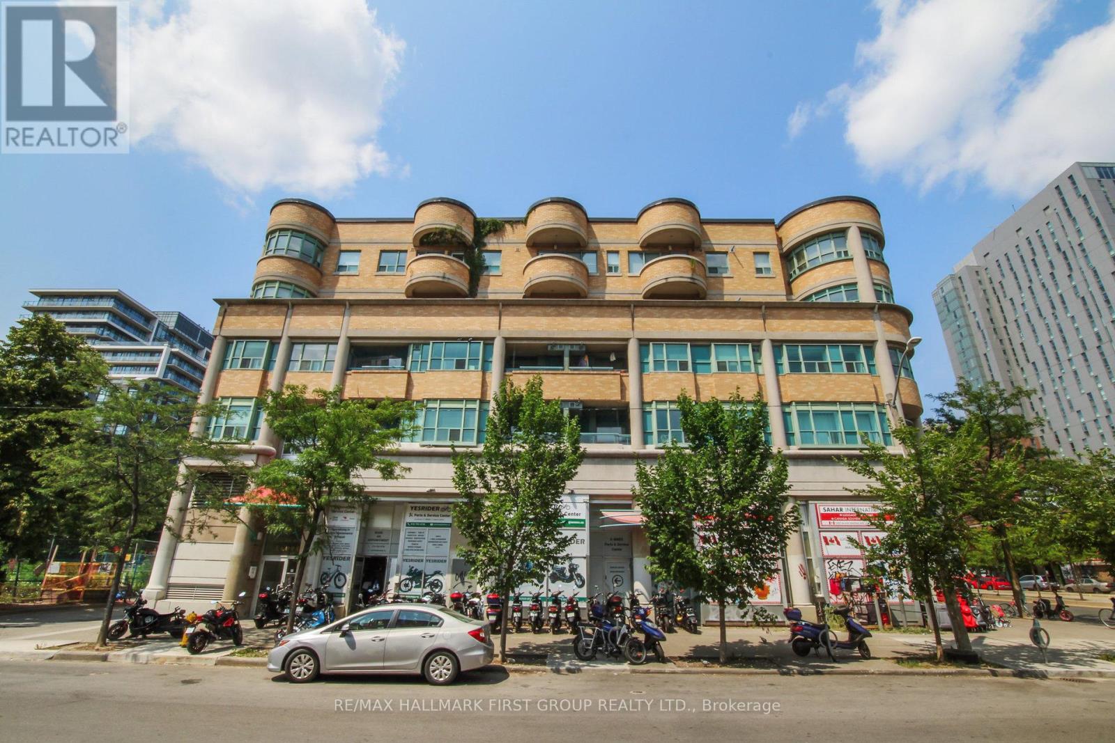 304 - 8 OXFORD STREET, Toronto (Kensington-Chinatown), Ontario, M5T1N9 — Photo 2