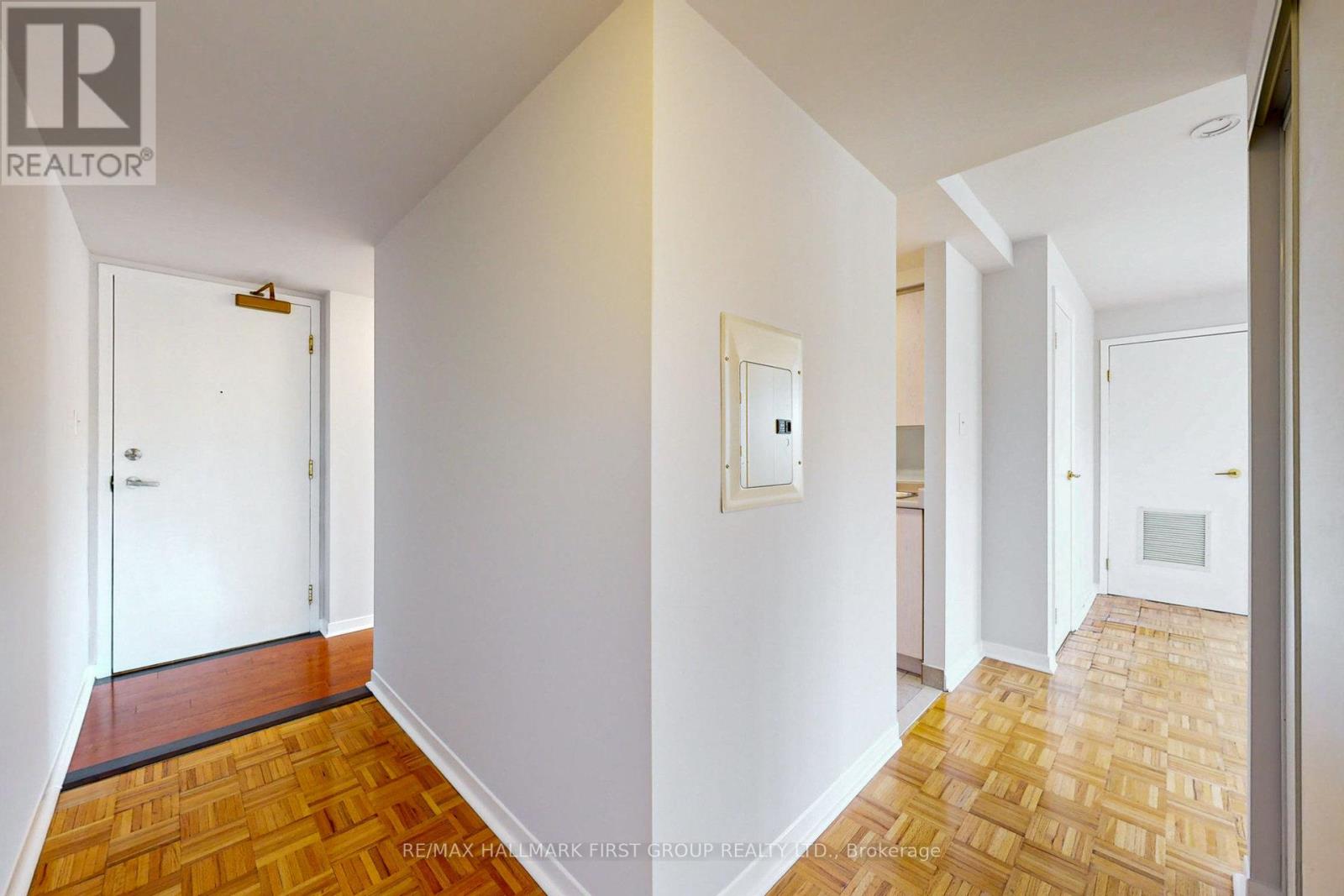 304 - 8 OXFORD STREET, Toronto (Kensington-Chinatown), Ontario, M5T1N9 — Photo 5