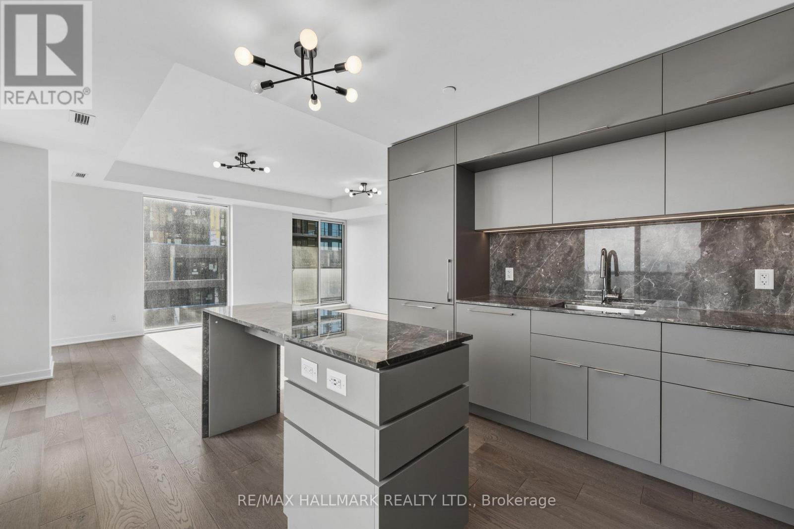 807 - 185 ALBERTA AVENUE, Toronto (Oakwood Village), Ontario, M6C0A5 — Photo 10