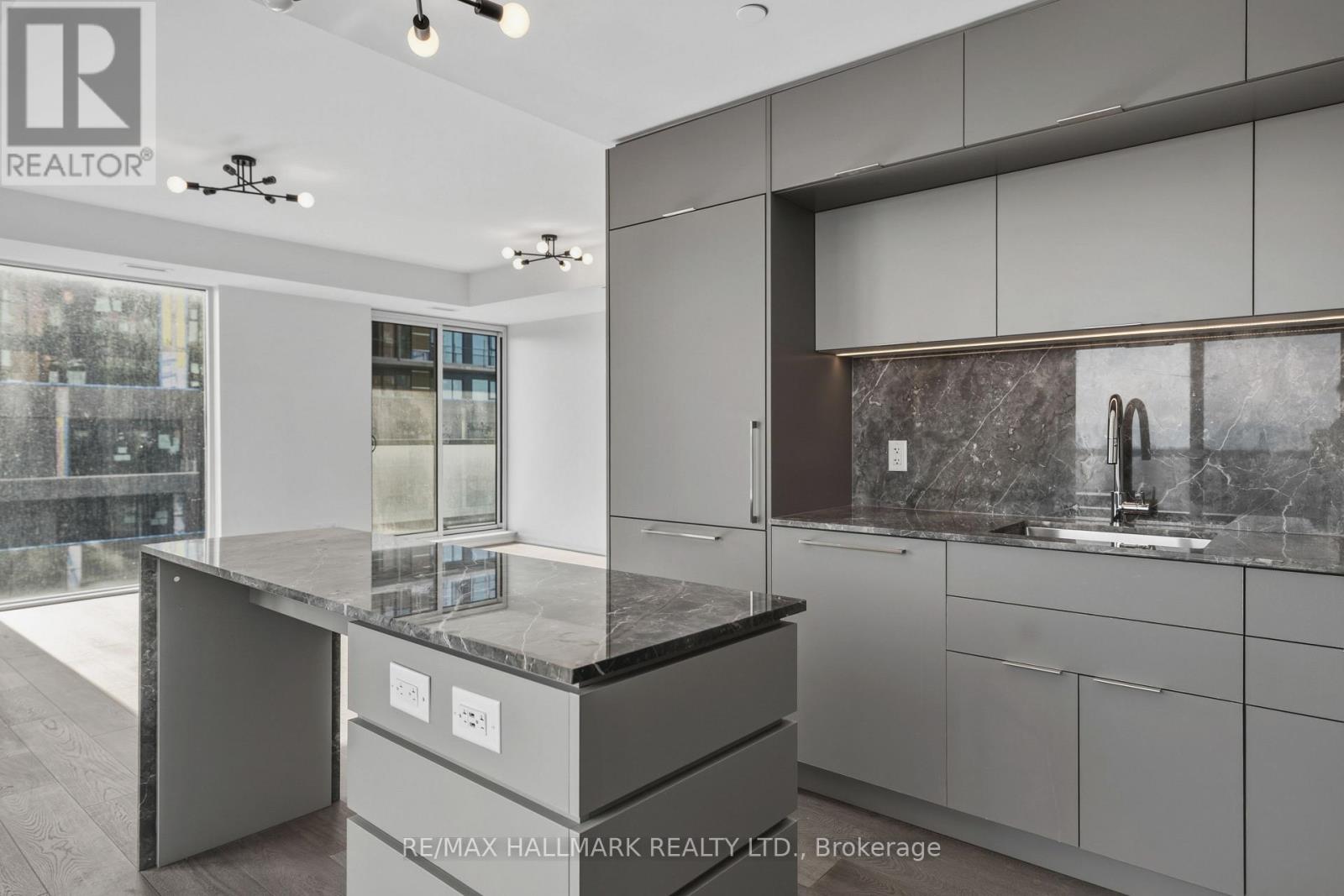 807 - 185 ALBERTA AVENUE, Toronto (Oakwood Village), Ontario, M6C0A5 — Photo 11