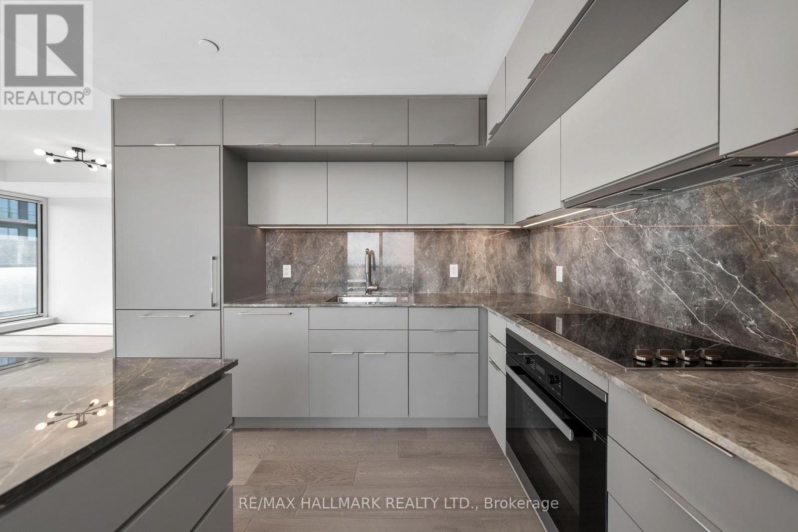 807 - 185 ALBERTA AVENUE, Toronto (Oakwood Village), Ontario, M6C0A5 — Photo 9