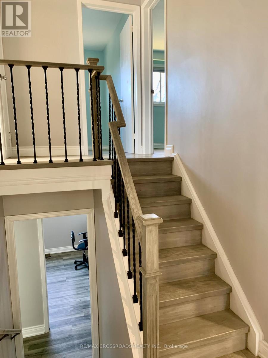 MAIN - 30 PINDAR CRESCENT, Toronto (Pleasant View), Ontario, M2J3L4 — Photo 11