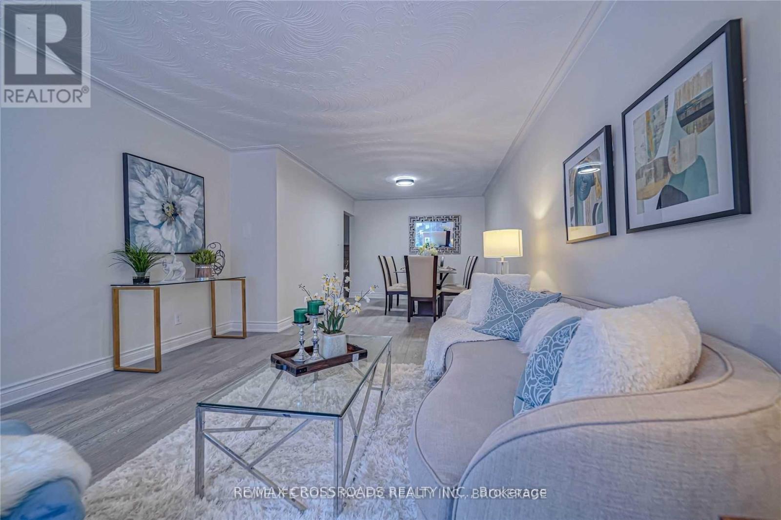 MAIN - 30 PINDAR CRESCENT, Toronto (Pleasant View), Ontario, M2J3L4 — Photo 9