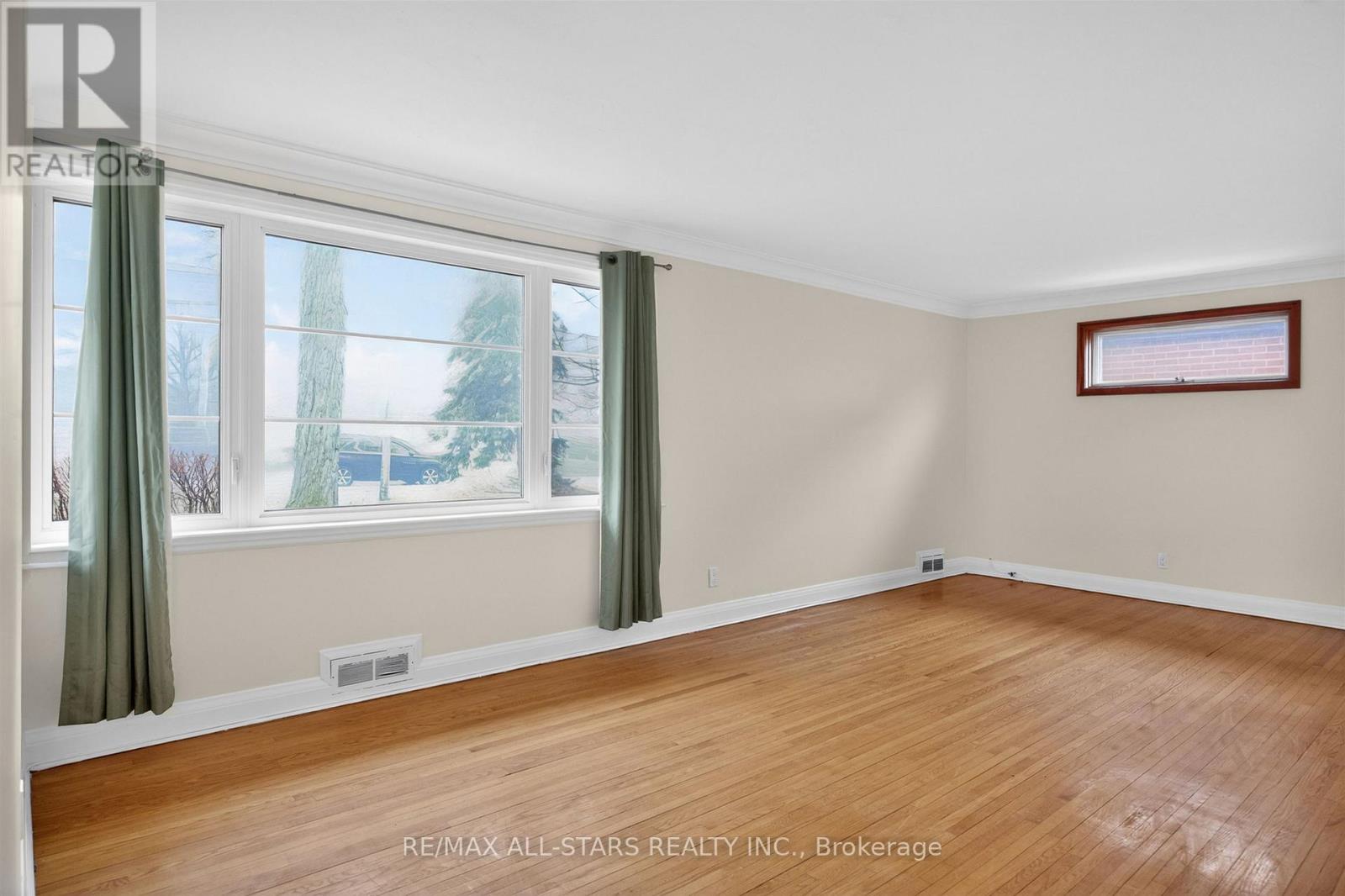 62 LARWOOD BOULEVARD, Toronto (Cliffcrest), Ontario, M1M2M5 — Photo 7