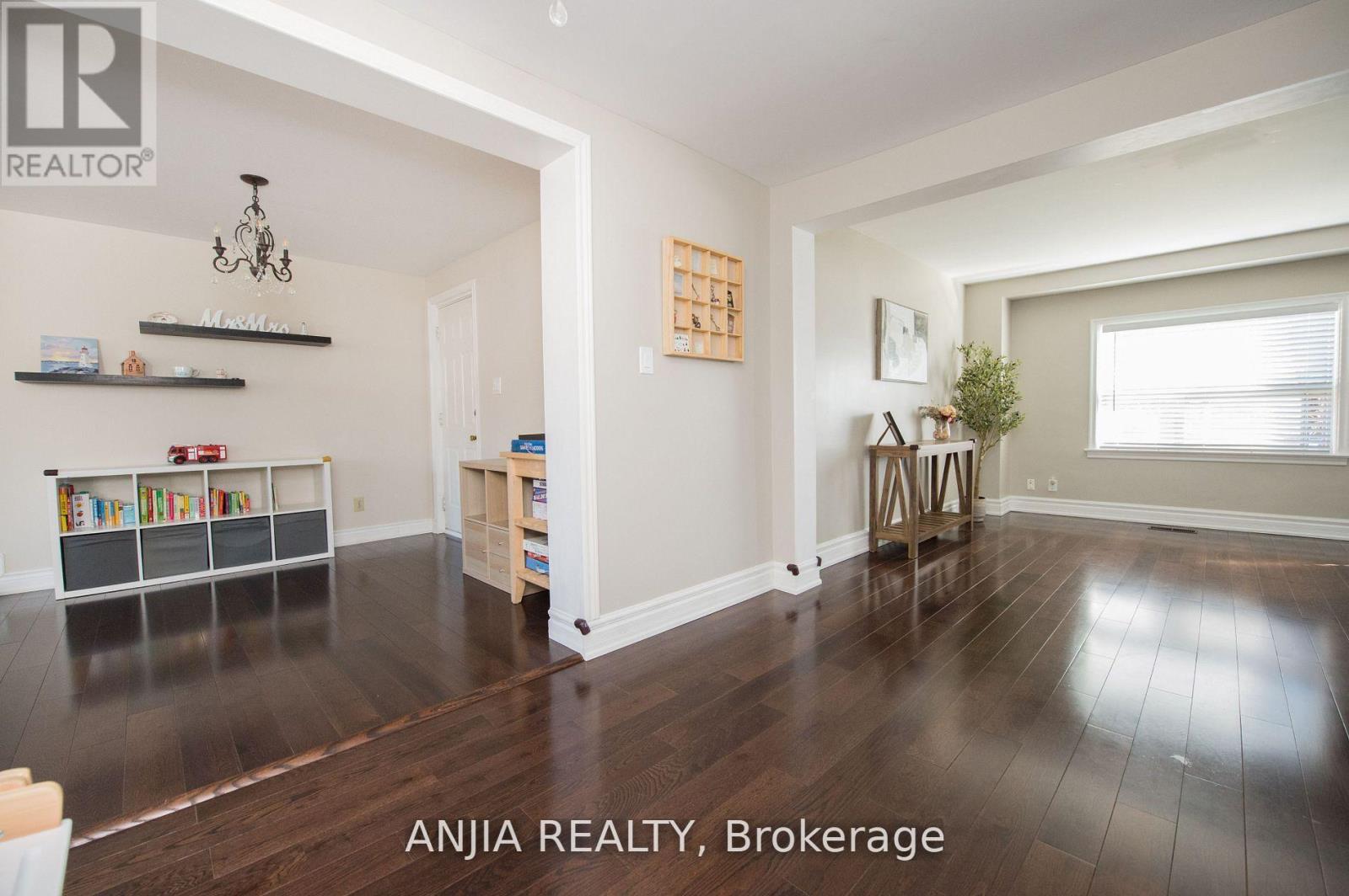 76 ADAIR ROAD, Toronto (O'Connor-Parkview), Ontario, M4B1V7 — Photo 11