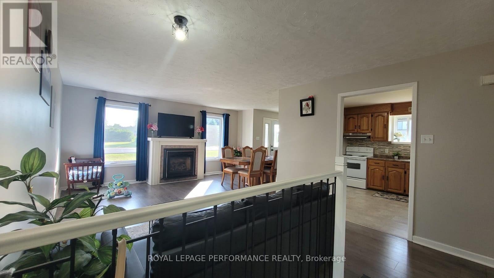 2261 PITT STREET N, Cornwall, Ontario, K6K1A4 — Photo 10