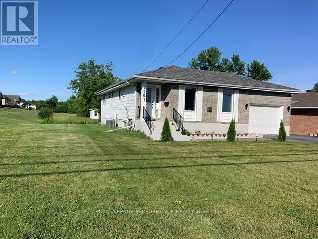 2261 PITT STREET N, Cornwall, Ontario, K6K1A4 — Photo 2