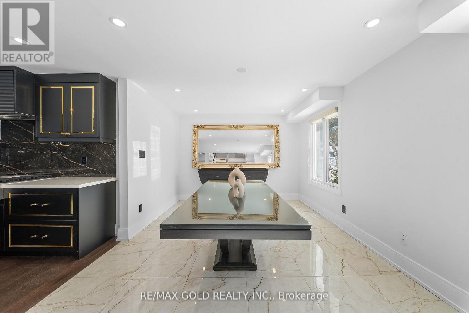 72 GOODFELLOW CRESCENT, King (Nobleton), Ontario, L0G1N0 — Photo 12