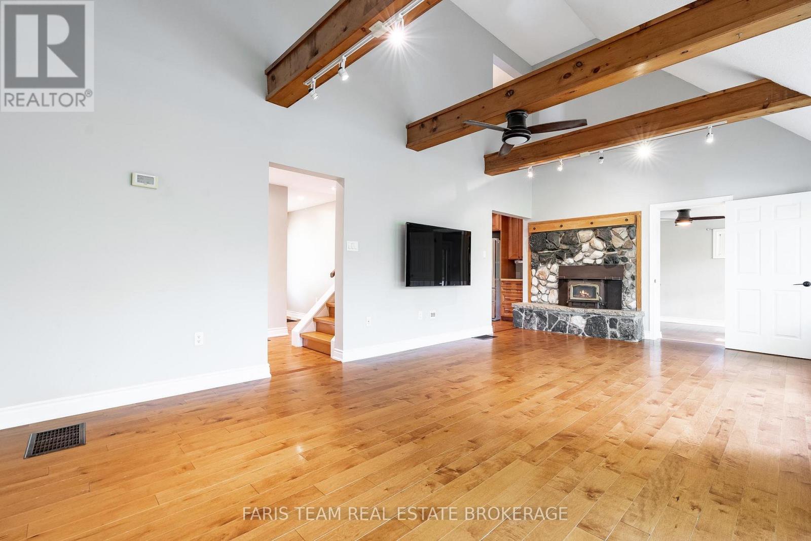 104 KNOX ROAD E, Wasaga Beach, Ontario, L9Z2T5 — Photo 17