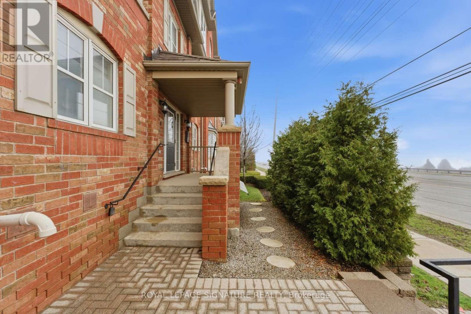 5 - 633 DUNDAS STREET W, Mississauga (Cooksville), Ontario, L5B0B5 — Photo 3