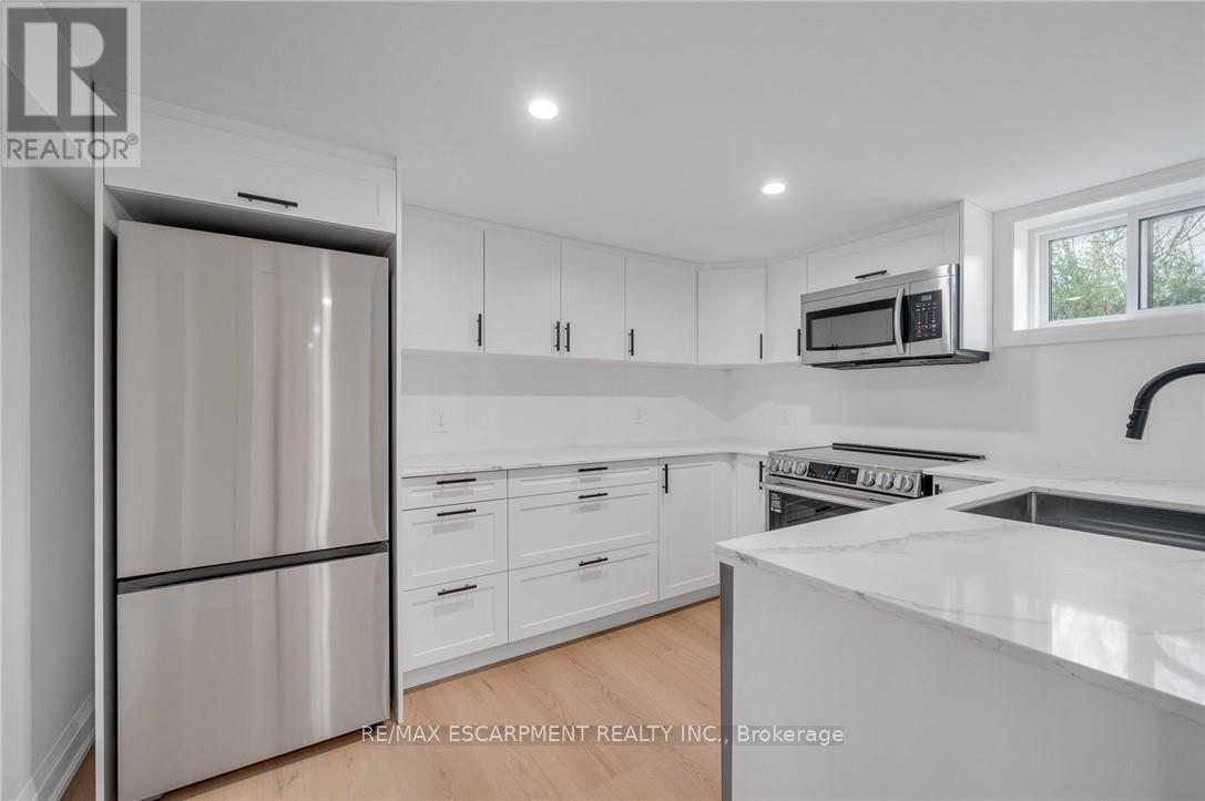 1339 AUGUSTINE DRIVE, Burlington (Mountainside), Ontario, L7P2M9 — Photo 17