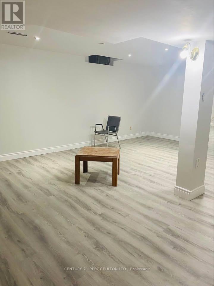 2801 GULFSTREAM WAY, Mississauga (Meadowvale), Ontario, L5N6K2 — Photo 3