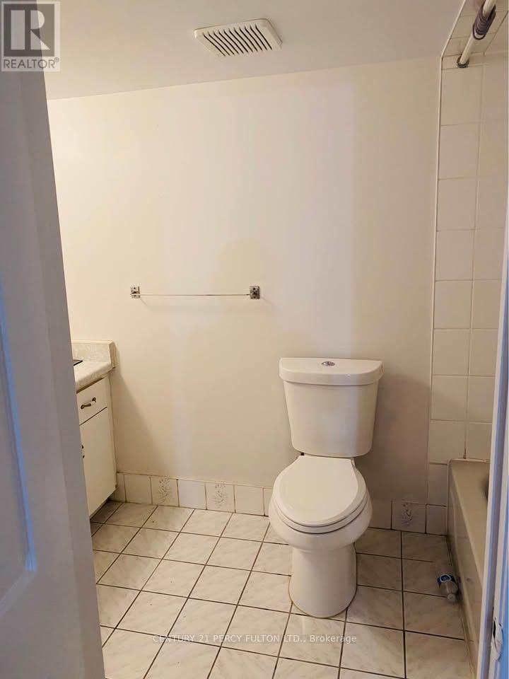 2801 GULFSTREAM WAY, Mississauga (Meadowvale), Ontario, L5N6K2 — Photo 6