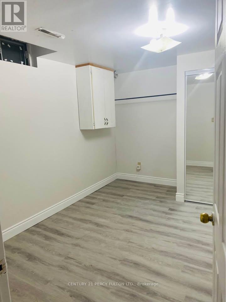 2801 GULFSTREAM WAY, Mississauga (Meadowvale), Ontario, L5N6K2 — Photo 8