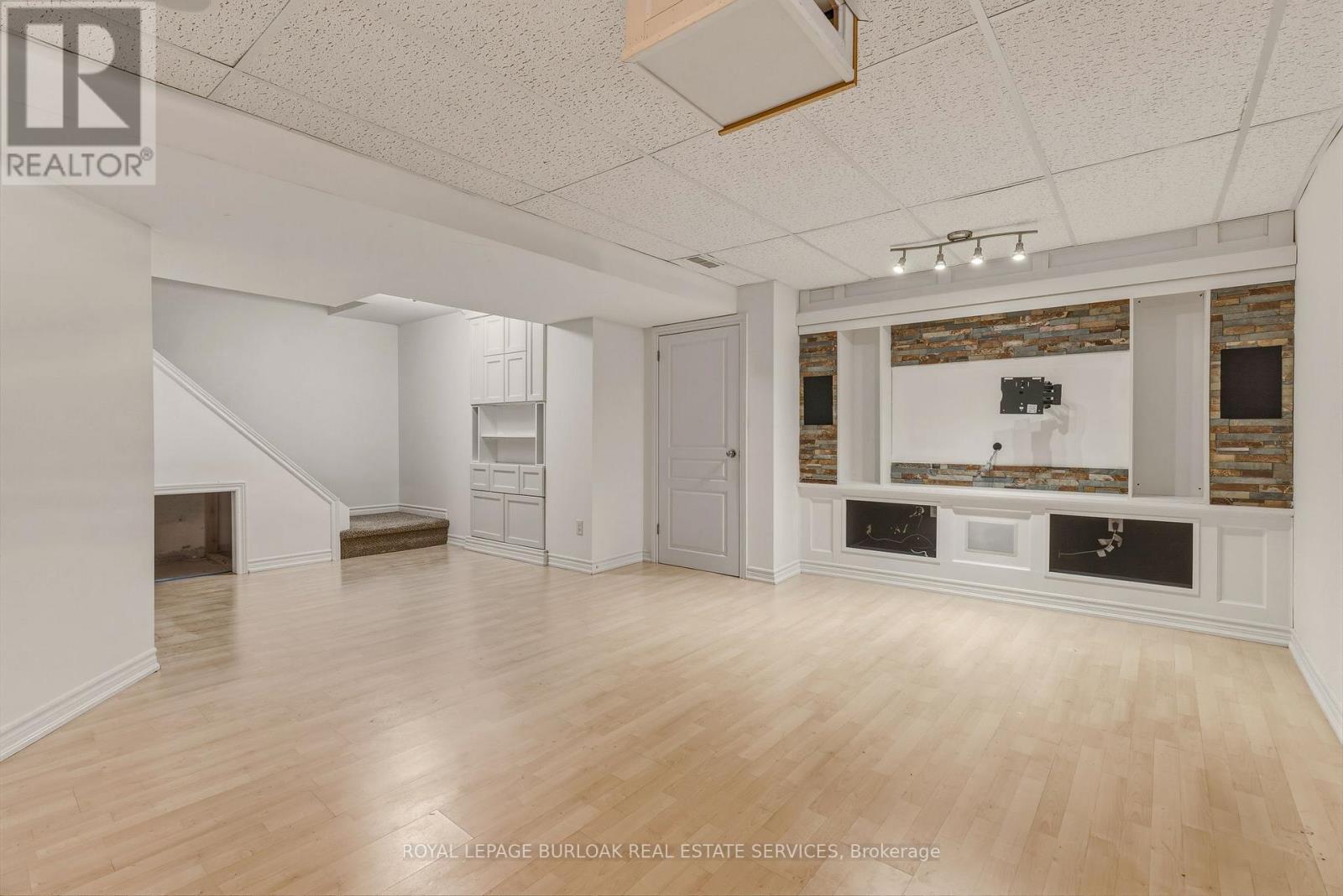 95 THORNLODGE DRIVE, Hamilton (Waterdown), Ontario, L8B0L9 — Photo 24