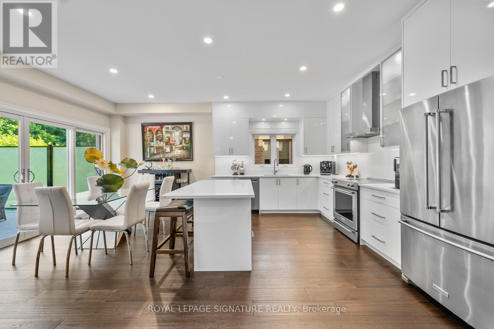 704 ROBERT FERRIE DRIVE, Kitchener, Ontario, N2R0B2 — Photo 10