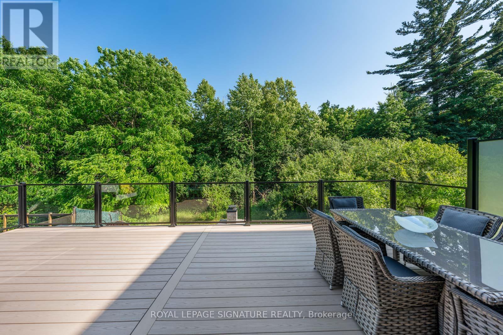 704 ROBERT FERRIE DRIVE, Kitchener, Ontario, N2R0B2 — Photo 16