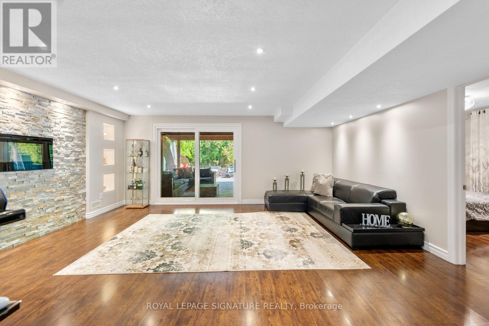 704 ROBERT FERRIE DRIVE, Kitchener, Ontario, N2R0B2 — Photo 32