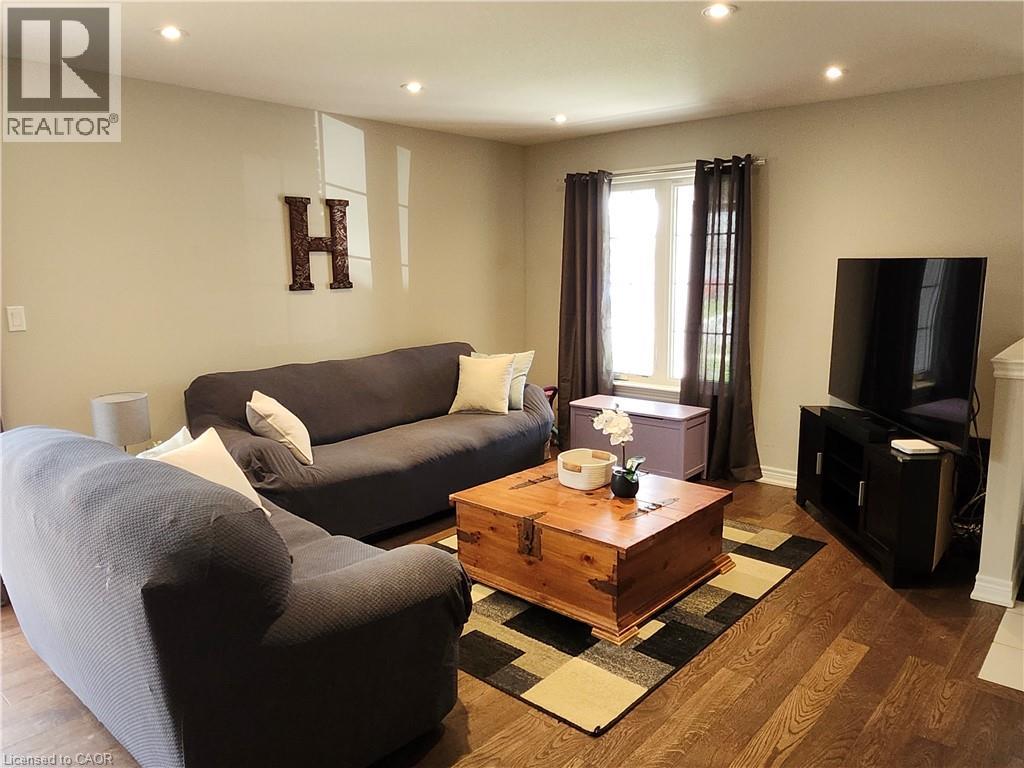 112 ANASTASIA Boulevard, Smithville, Ontario, L0R2A0 — Photo 7