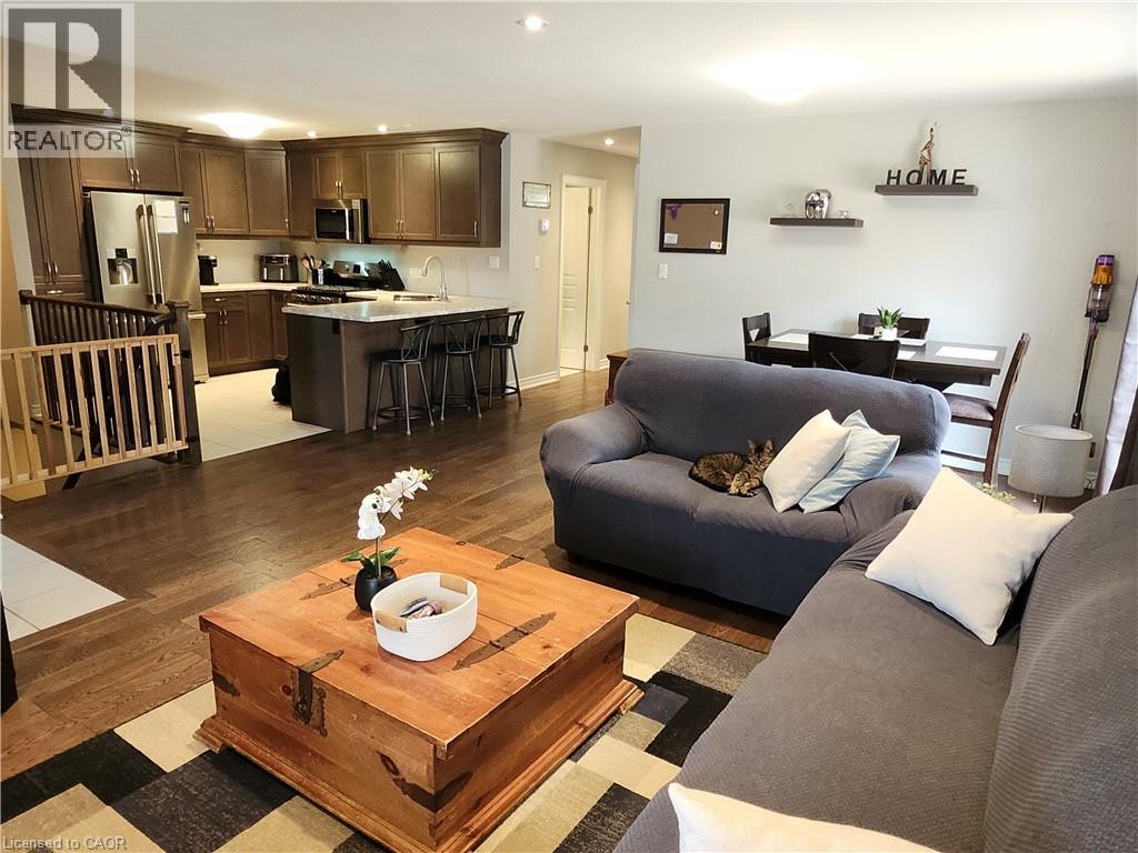 112 ANASTASIA Boulevard, Smithville, Ontario, L0R2A0 — Photo 9